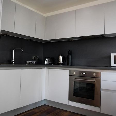 Onpoint Apartments - Spacious 2 Bedroom Apt - City Centre With Balcony Manchester Eksteriør billede