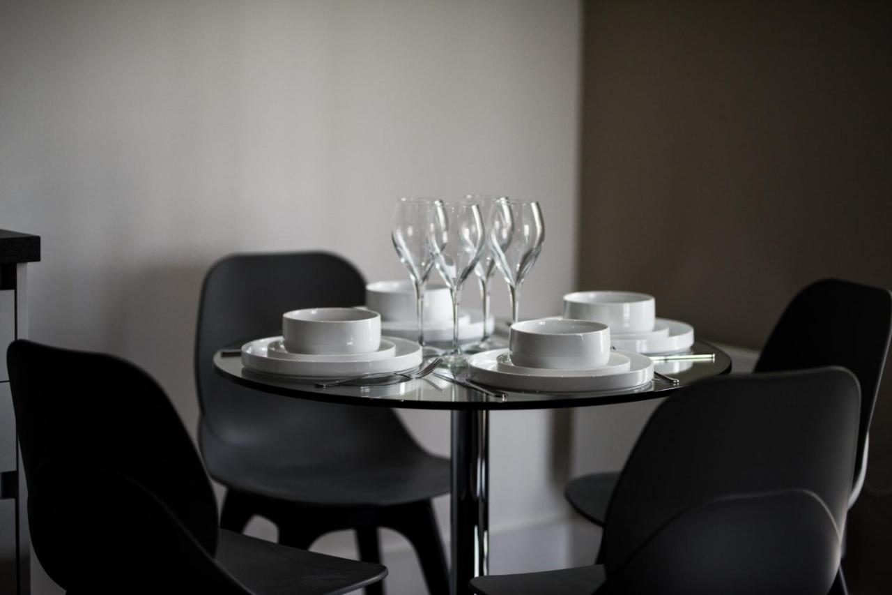 Onpoint Apartments - Spacious 2 Bedroom Apt - City Centre With Balcony Manchester Eksteriør billede