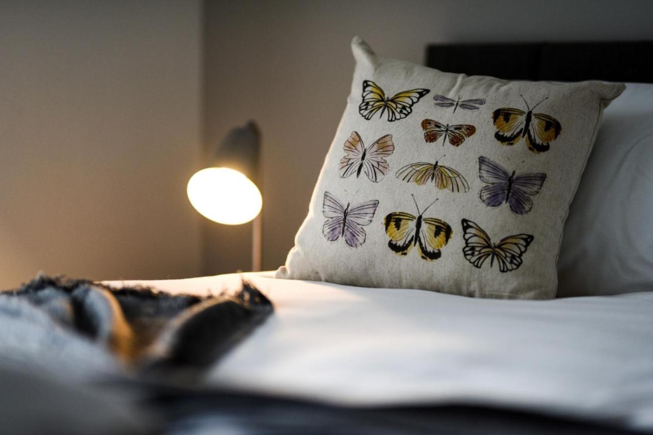 Onpoint Apartments - Spacious 2 Bedroom Apt - City Centre With Balcony Manchester Eksteriør billede