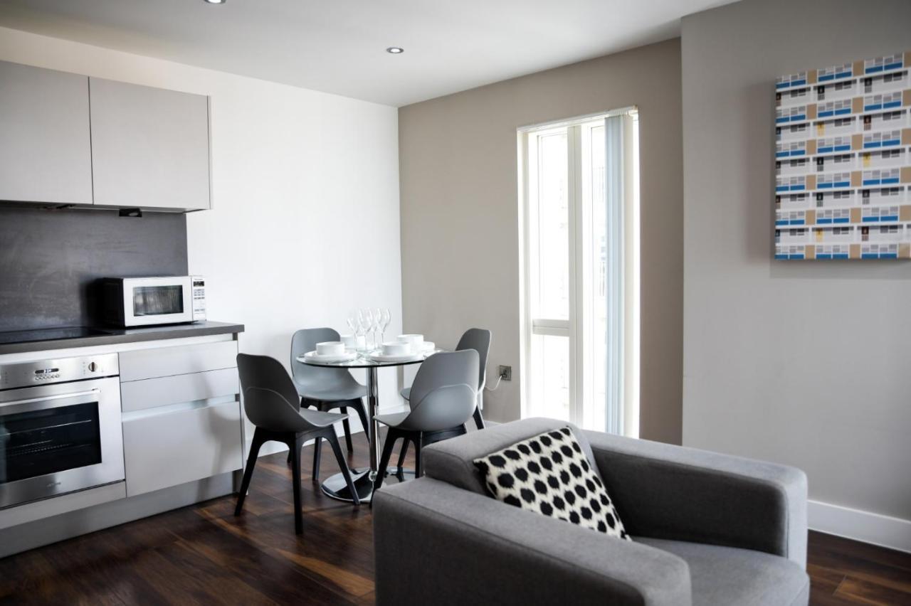 Onpoint Apartments - Spacious 2 Bedroom Apt - City Centre With Balcony Manchester Eksteriør billede