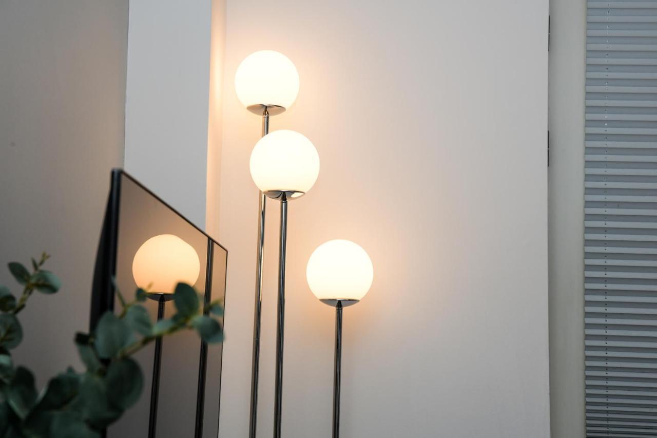Onpoint Apartments - Spacious 2 Bedroom Apt - City Centre With Balcony Manchester Eksteriør billede