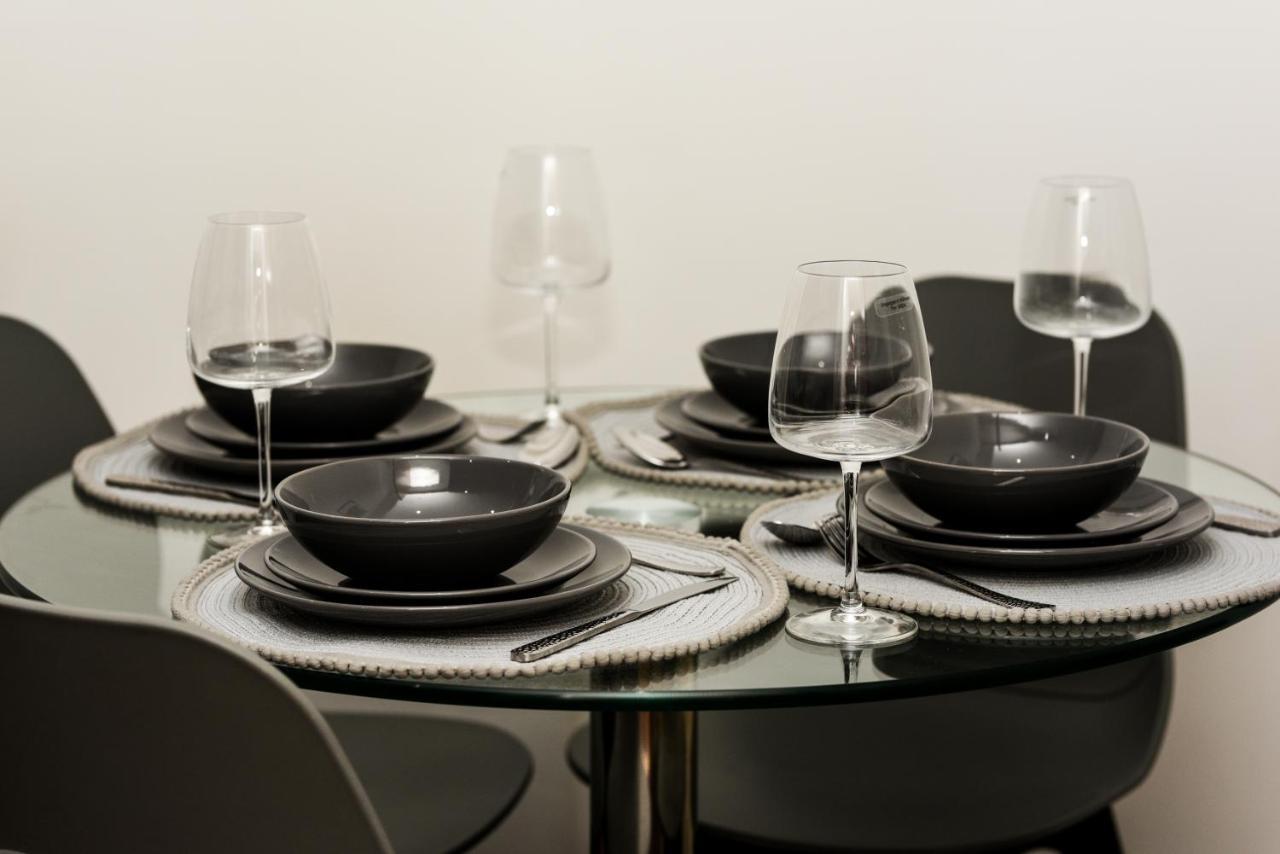 Onpoint Apartments - Spacious 2 Bedroom Apt - City Centre With Balcony Manchester Eksteriør billede