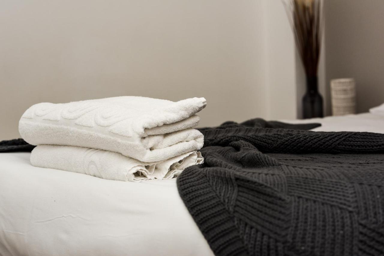 Onpoint Apartments - Spacious 2 Bedroom Apt - City Centre With Balcony Manchester Eksteriør billede
